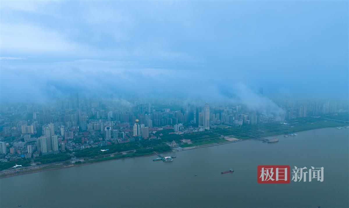 姚记游戏捕鱼炸翻天